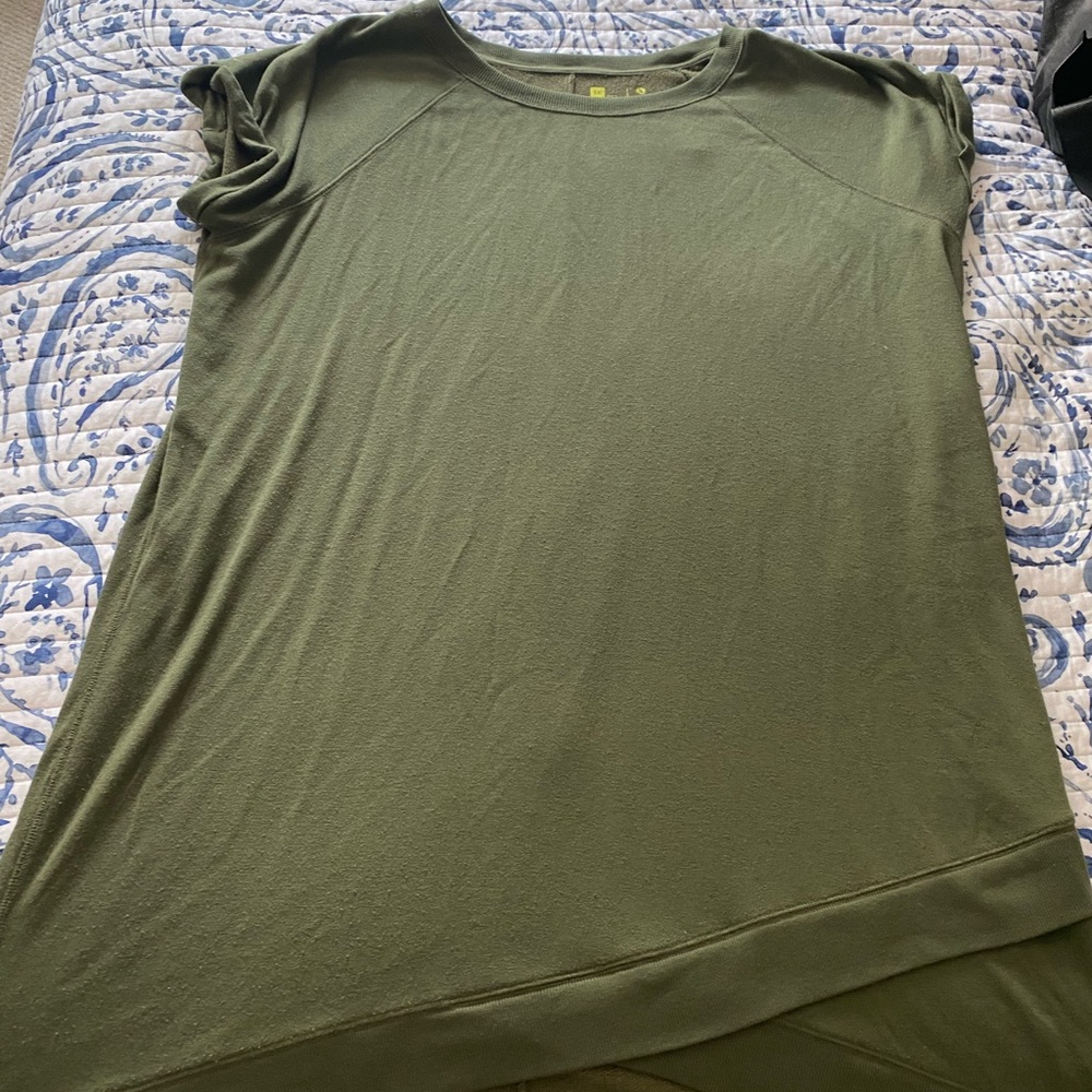 Short sleeve tunic